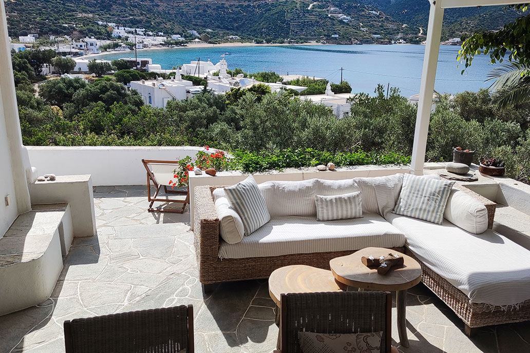 Villa Vathi στη Σίφνο, θέα στη θάλασσα